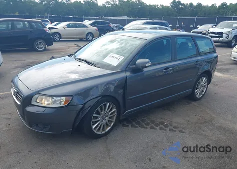 2009 Volvo V50 2.4I из США, поврежденный, VIN YV1MW390X92484923